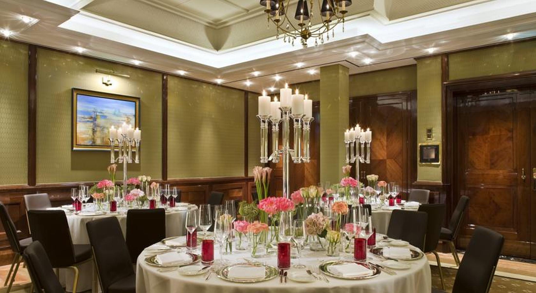 Breidenbacher Hof, Best Grandhotel 2025 - Die 101 Besten Dusseldorf Ngoại thất bức ảnh